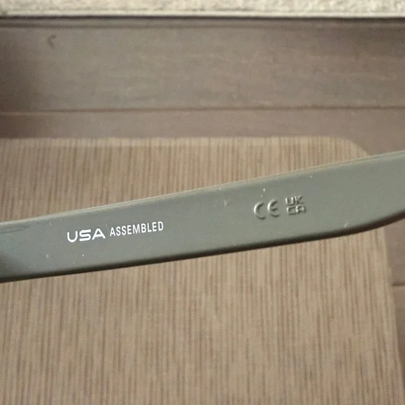 Oakley Holbrook XL (GREEN) - Picture 7 of 8